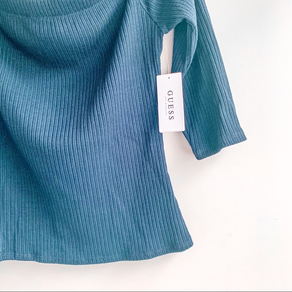 NWT Guess Off the shoulder top